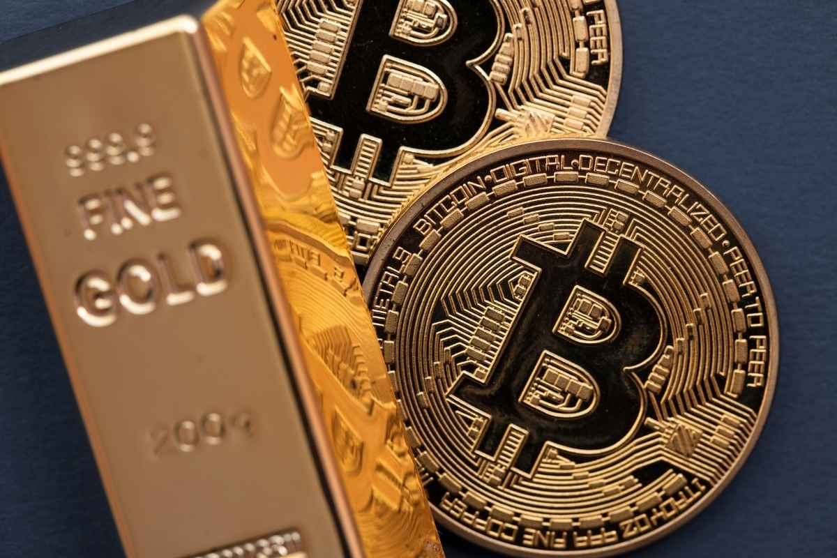 Investasi Kripto atau Emas? Pilih yang Paling Aman